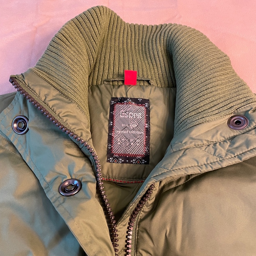 Esprit Olive Green Puffer Vest Jacket